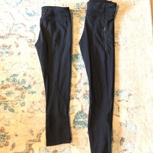 Bundle of 2 black lululemon crops